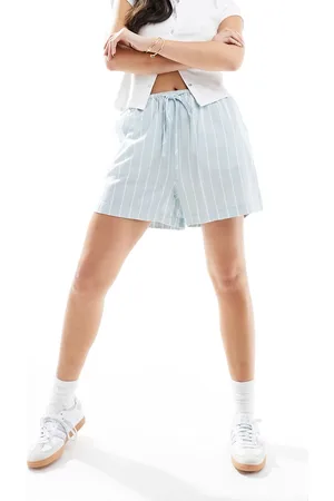 ASOS Pull-on shorts with linen in blue stripe