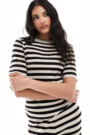 Object Short sleeved knit T-shirt in monochrome stripe - part of a set