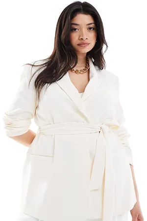 ASOS ASOS DESIGN Curve tailored belted blazer in cream