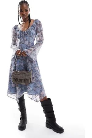 Reclaimed Midi long sleeve tea dress in floral print