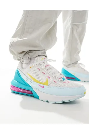 Nike Air Max Pulse sneakers in light and pink