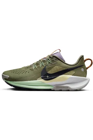 Nike Reactx Pegasus Trail 5 sneakers in dark and multi