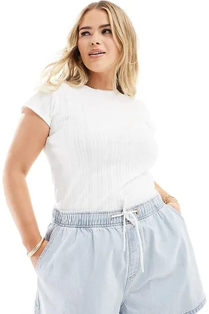 ASOS ASOS DESIGN Curve pull on denim shorts in lightwash