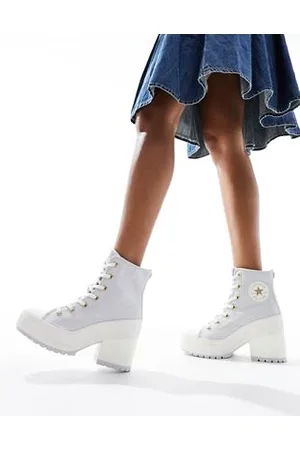 Converse Chuck 70 De Luxe Heeled sneakers with crafted stitching in light gray