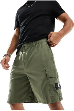 Calvin Klein Cargo shorts in olive