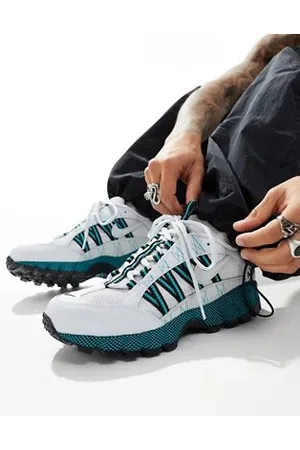 Nike Air Humara sneakers in light gray, black and turquoise