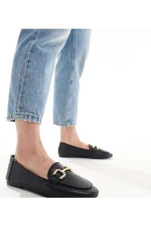 London Rebel Snaffle trim pointed flat shoes in