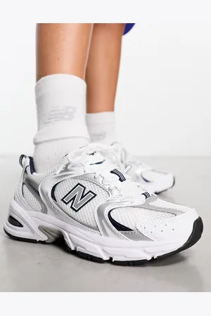 New Balance 530 sneakers in and gray