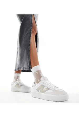 New Balance CT302 sneakers in with cream detail