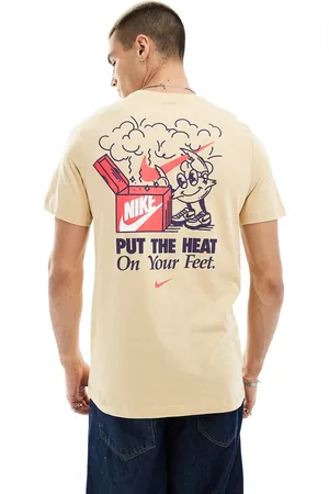 Nike Chef backprint T-shirt in tan