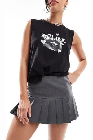 COLLUSION Ultimate tailored pleated mini skort in charcoal