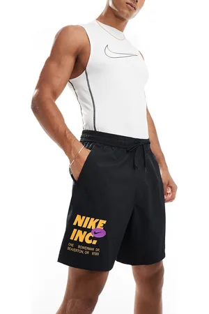 Nike Dri-Fit Bodega 7in form shorts in