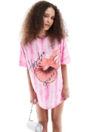Monki Oversized t-shirt with seashell graphic print in tie dye
