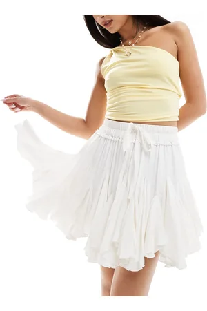 Aria Cove Rara mini skirt in