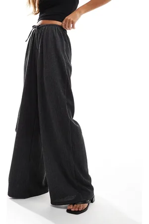 Pull&Bear Textured wide leg drawstring pants in charcoal gray