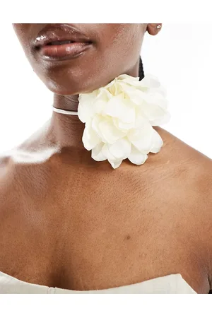 Kaiia Floral choker in