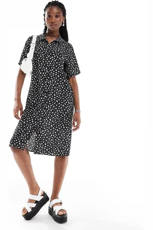 Monki Midi shirt dress in mono ditsy print
