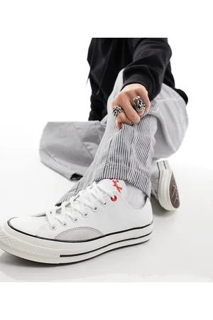 Converse Chuck 70 Ox sneakers in with red and gray details