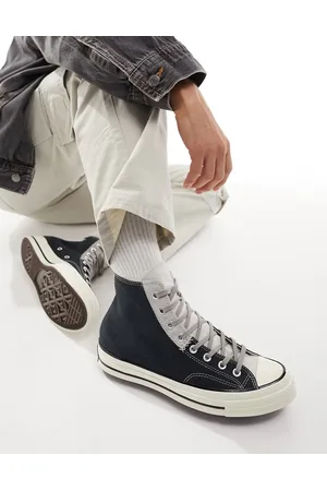 Converse Chuck 70 sneakers in with gray details