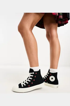 Converse Chuck Taylor All Star sneakers in with cherry embroidery