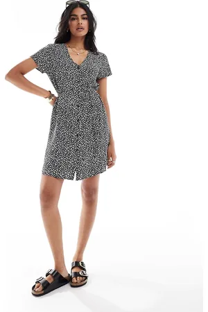 JDY Tie waist shirt dress in with ditsy floral