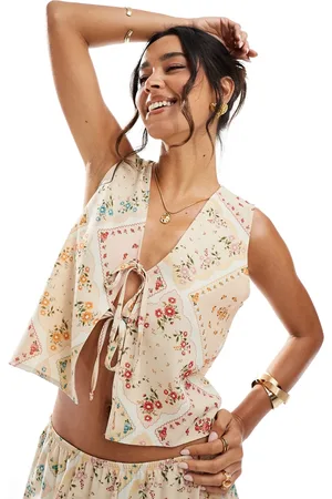 Miss Selfridge Tie front vest in scarf print