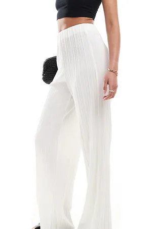 ONLY Loose fit plisse pants in off