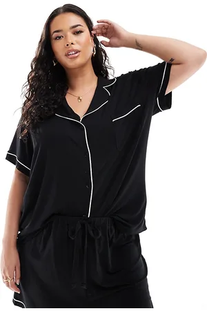 ASOS ASOS DESIGN Curve super soft short sleeve shirt & shorts pajama set with contrast piping in