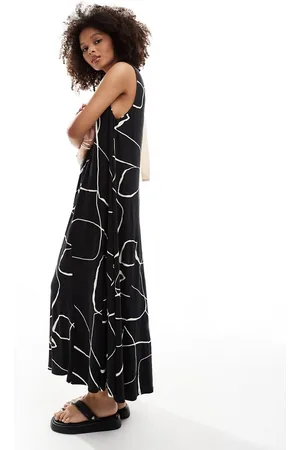 ASOS Sleeveless trapeze maxi with D-ring back detail in print
