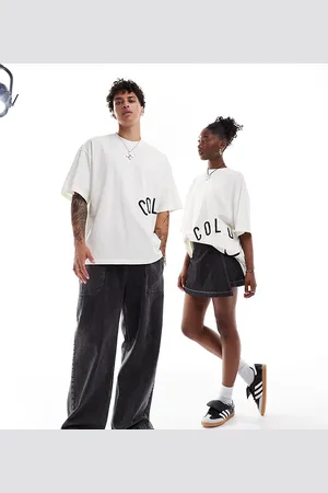 COLLUSION Unisex t-shirt with logo print in skater fit