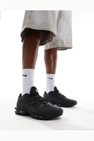 Nike Air Max Plus Drift sneakers in