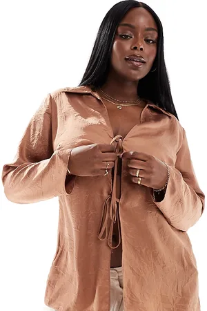ASOS ASOS DESIGN Curve crinkle tie front long line top in rust