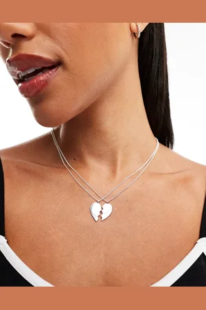Monki Necklace with half heart in