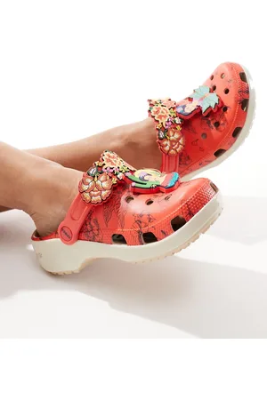 Crocs Frida Kahlo classic clogs in