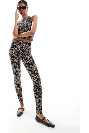 Miss Selfridge Legging in leopard print - part of a set