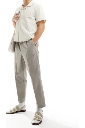 SELECTED Loose fit cropped pleat pants in beige