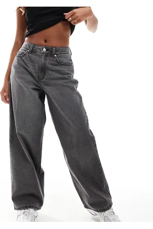 Miss Selfridge Baggy jeans in wash