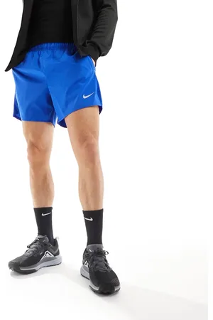Nike Challenger Dri-FIT 5 inch shorts in royal