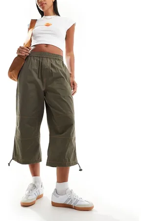 COLLUSION Low rise pull-on cropped skate pants in khaki