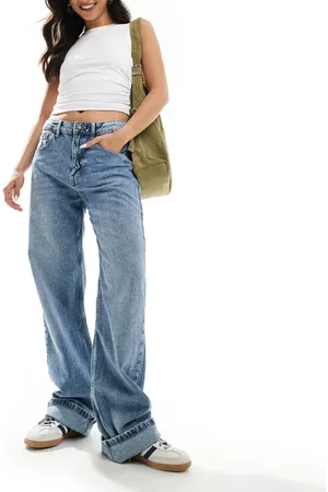 Pull&Bear Wide leg turn-up jeans in mid