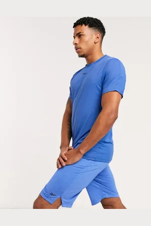 Reebok TS AC solid move t-shirt in blast