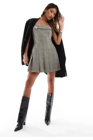 Kaiia Tailored foldover bandeau detail pleated mini dress in beige plaid