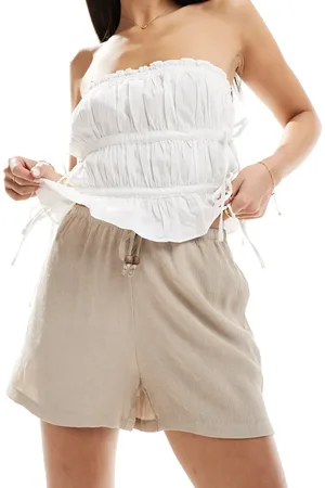 ONLY Linen look textured pull on shorts with bead detail in beige