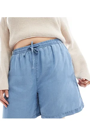 ONLY Pull on denim shorts in light