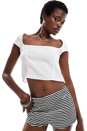 Monki Short sleeve square neck with open back top in off