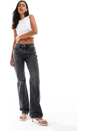 Stradivarius STR straight leg jean in washed