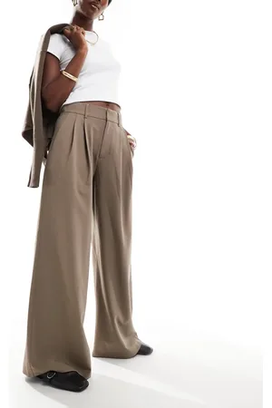 Stradivarius Super wide leg pleat front pants in beige