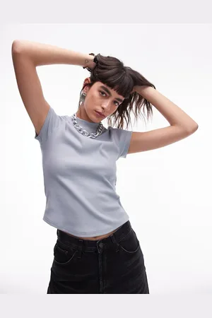 Topshop Ribbed curve hem fitted tee in