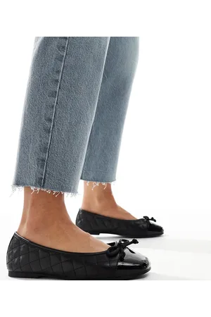 Yours Quilted cap toe ballet flats