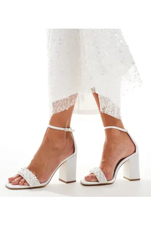 London Rebel London Rebel Polly wide fit embellished block heel in ivory